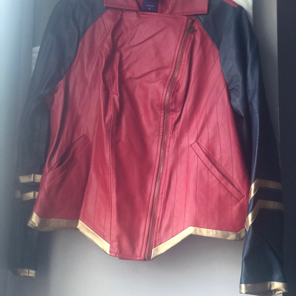 Stunning faux leather Wonder Woman jacket.